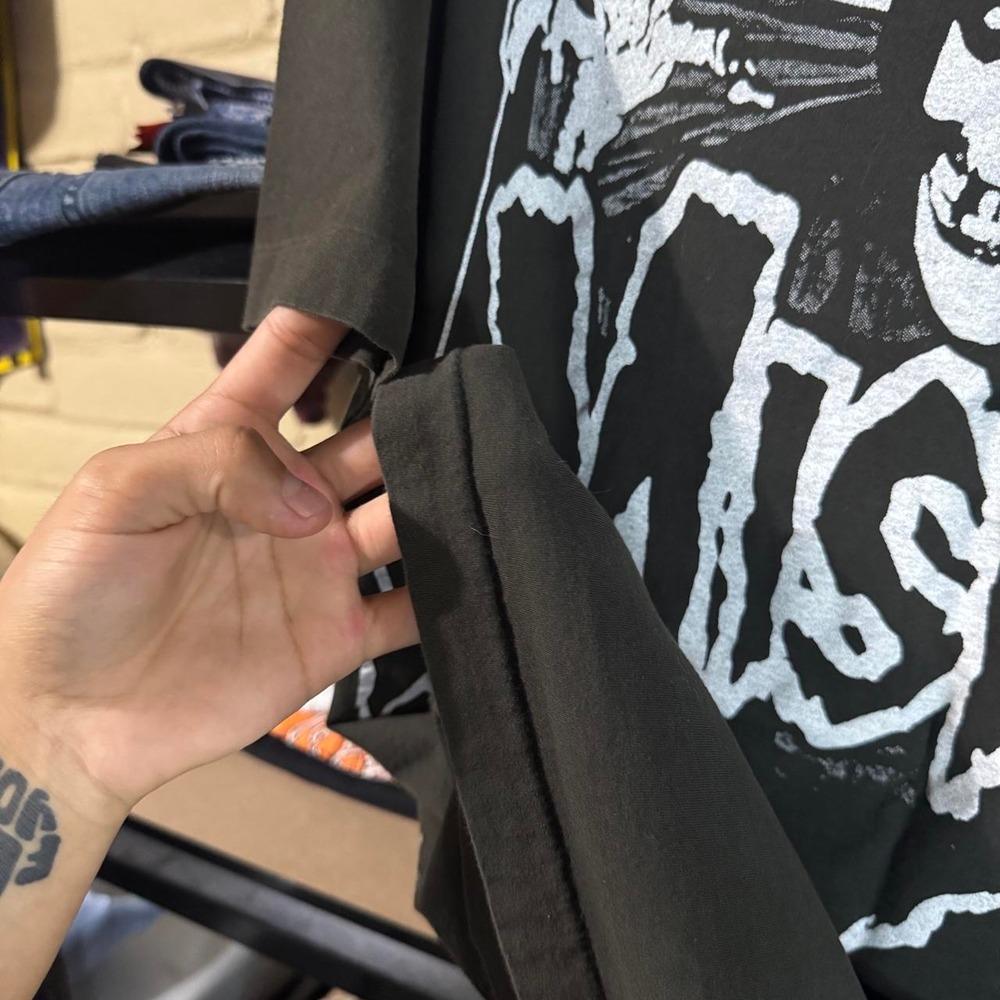 VINTAGE 1995 Misfits FADED black Graphic Tee GIANT TAG - Large - Picture 2 of 8